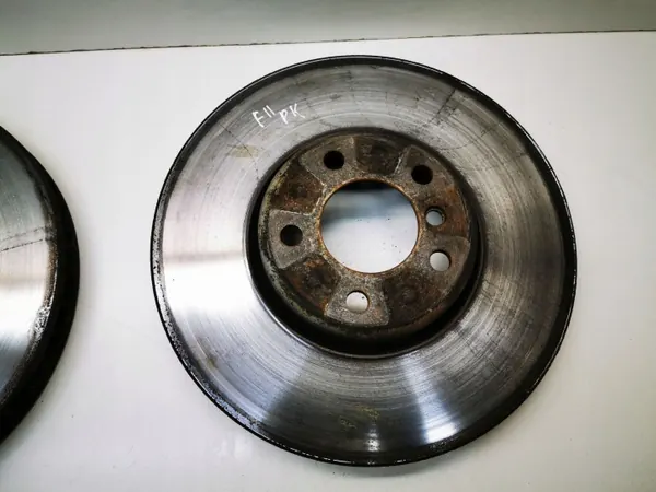 Gebrauchte BMW OE Vorderbremsscheibe OEM 119233 image 4