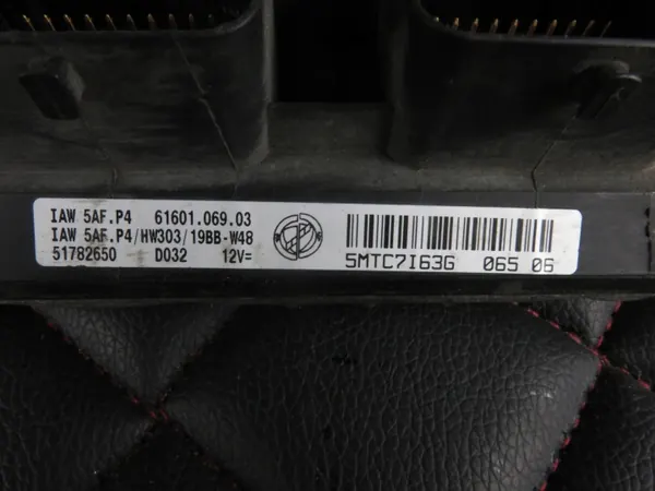 Fiat Motorsteuergerät ECU 51782650 IAW5AF.P4 image 4