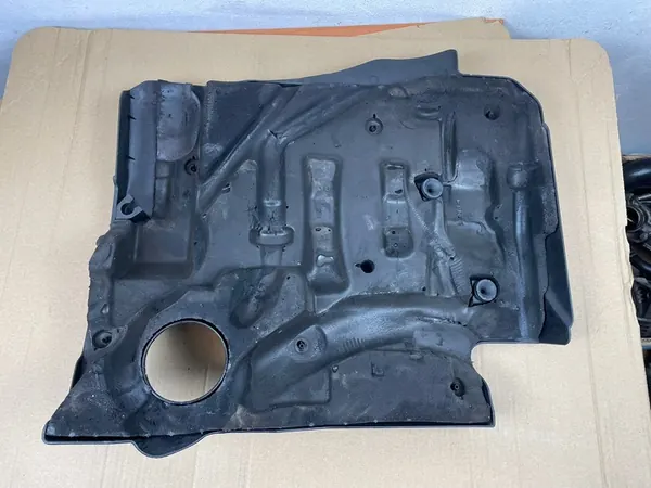 Couvercle de moteur supérieur Suzuki Grand Vitara II 1.9 13170-67J10 image 5