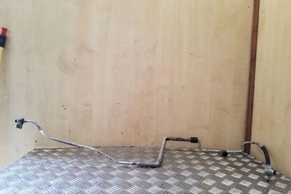 Ilmastointiputket BMW X5 (E53) 3.0L Diesel 2006 OEM image 3