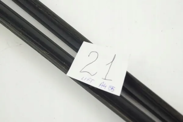 OEM Listwa szyby przy szybie lewa prawa przednia Audi A4 B5 lift image 7