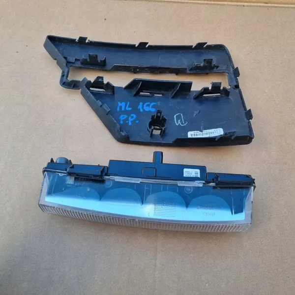 Rejilla Mercedes ML W166 AMG A1668852922 image 4