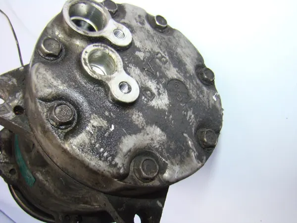 Compressore aria condizionata Renault Mascott 3.0 04-10 OEM image 5