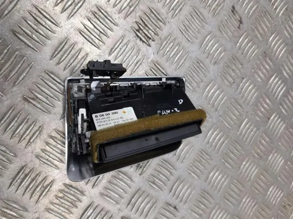 Bocal de ar Porsche OEM 970555352 - Usado image 4