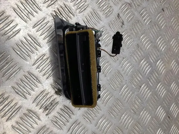 Bocal de ar Porsche OEM 970555352 - Usado image 5
