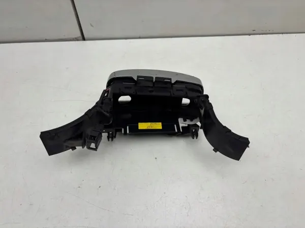 Marco izquierdo VW Golf IV OEM 1J1713203H - Usado image 5
