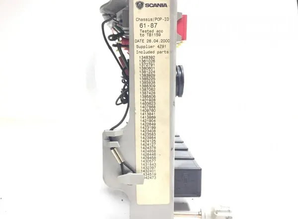 Scania zekeringkast OEM 1320850 - Gebruikte staat image 4