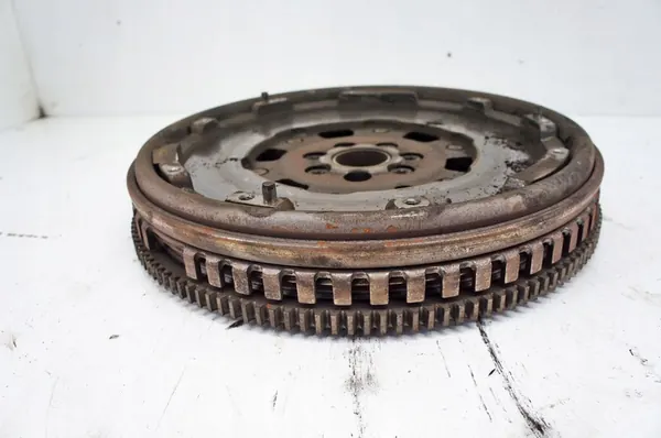 Embreagem Dacia Duster II 1.5d TT173 302054477R image 5