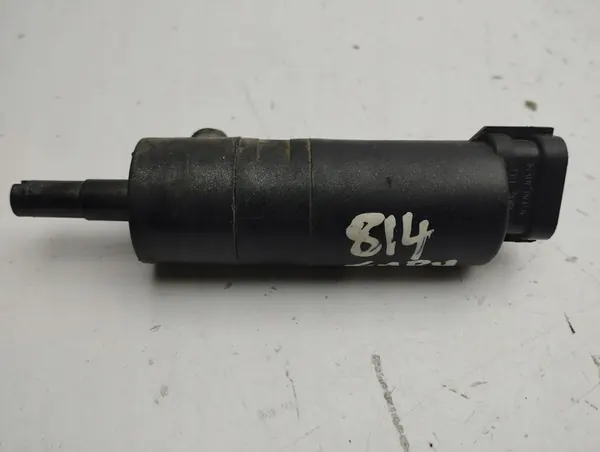 Opel Zafira A 2005 Voorlampwaspomp image 6