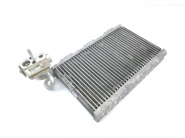 Jeep Grand Cherokee 2013 Lämmitysydin Ilmastointi OEM Z9413002 image 2