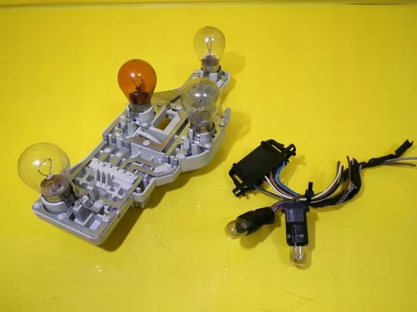 Vänster baklampinsats Skoda Octavia II Kombi image 3