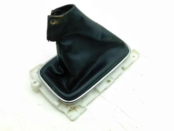 Pommeau de levier Mitsubishi Outlander OEM SPC04570 image 4
