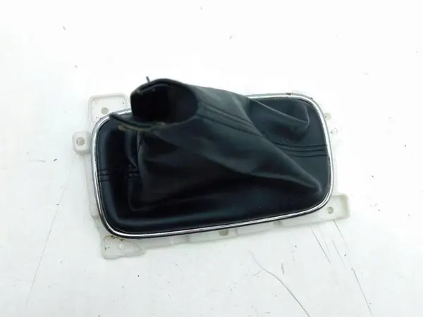 Pommeau de levier Mitsubishi Outlander OEM SPC04570 image 5