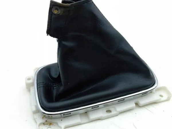 Pommeau de levier Mitsubishi Outlander OEM SPC04570 image 9