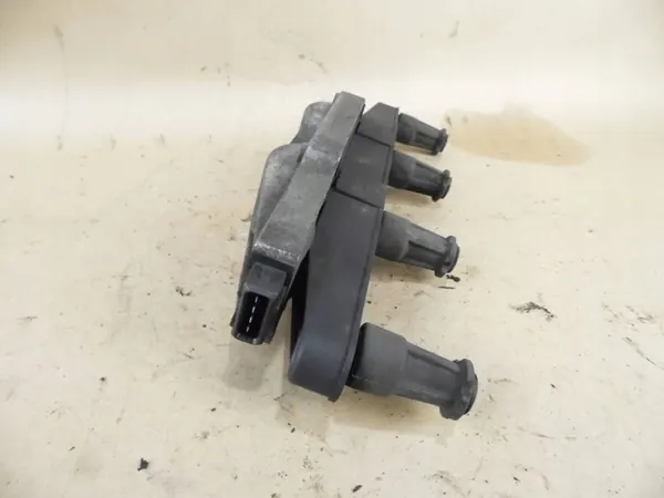 Bobina de ignição Skoda OE 047905104 image 3