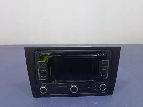 Radio & Navigation VW Golf 6 OEM 3C0035270B image 2
