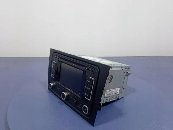 Radio & Navigation VW Golf 6 OEM 3C0035270B image 3
