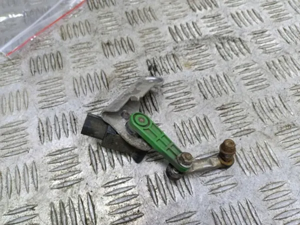 Tesla Model S Fjädringsnivåsensor OEM 6006514-00-B image 4
