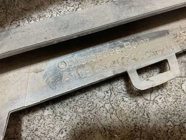 Pakoputken pääte OEM A1184920200 Mercedes Sprinterille image 3