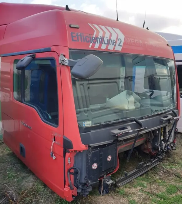 Gebruikte MAN TGX EURO 6 cabine - OEM MAN TGX EURO 6 image 3