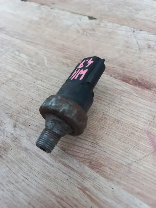 Jeep Öljynpainetunnistin 4868672AA image 3