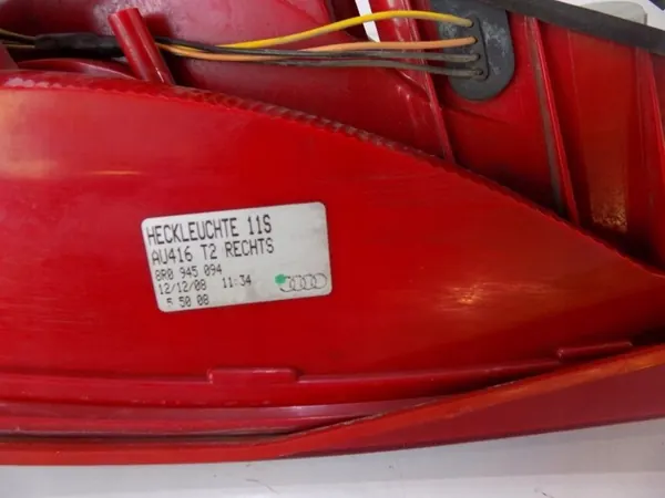 AUDI Q5 8R Luz Trasera Derecha - 8R0945094 image 3