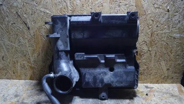 Kia Ilmansuodinkotelo OEM 28100-G6300 Picantolle image 4