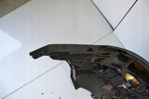 Parachoques delantero Mercedes-Benz ML W164 image 8