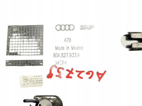 Spoiler Audi Q5 OEM 80A827933A - Estado usado image 6