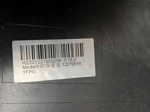 Paraurti anteriore Tesla Model Y image 8