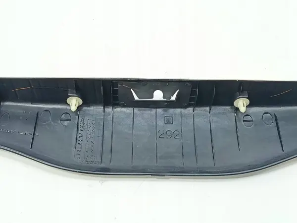 Cubierta de viga de maletero OEM 64749 Lexus LS400 image 4