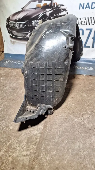 Front Left Wheel Arch Kia Soul II Lift 86813-B2500 image 2