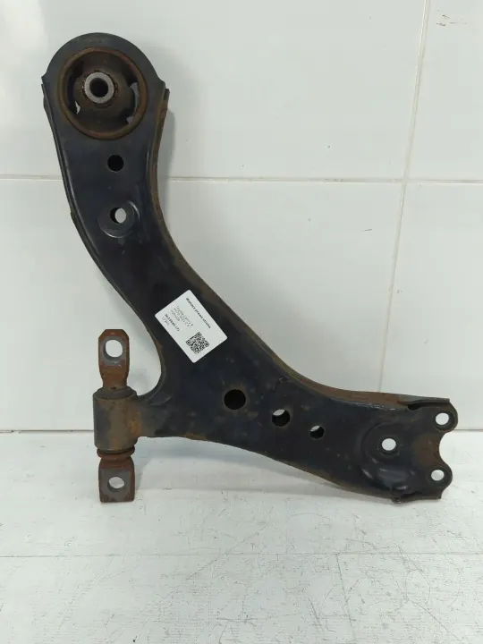Lower Front Right Control Arm Toyota Camry VIII XV70 OEM 48730-33060 image 2