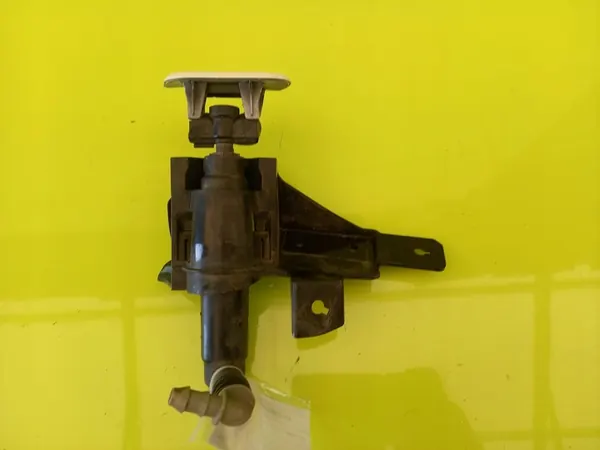 Xenon Koplampreiniger Links 986713R000 Kia Optima III image 2