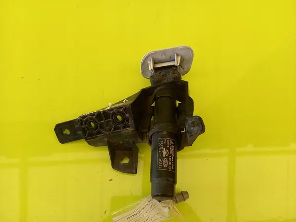 Xenon Koplampreiniger Links 986713R000 Kia Optima III image 3