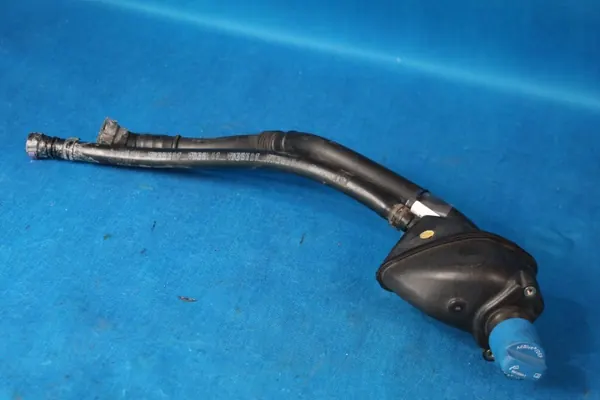 Tanque AdBlue Audi OE OEM 4N0131963 - Usado image 2