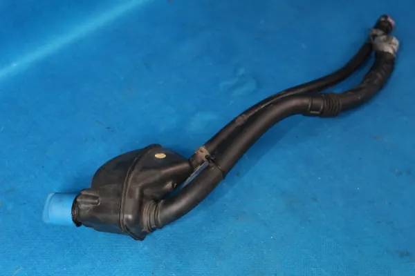 Tanque AdBlue Audi OE OEM 4N0131963 - Usado image 4