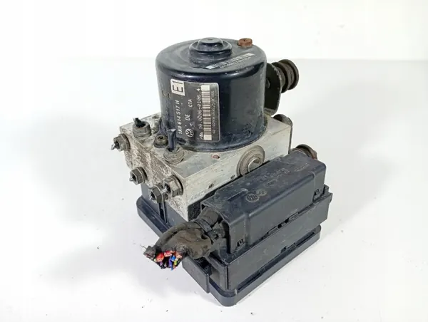 ABS-pomp OEM M1R9 DOM 00020336 voor VW Golf V image 2