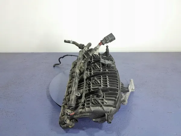 VW TIGUAN II 2.0 TFSI Ansaugkrümmer Komplett 06L133201DM image 2