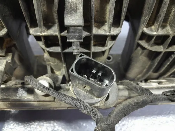 VW TIGUAN II 2.0 TFSI Ansaugkrümmer Komplett 06L133201DM image 7