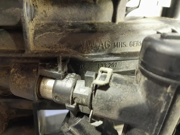 VW TIGUAN II 2.0 TFSI Ansaugkrümmer Komplett 06L133201DM image 8