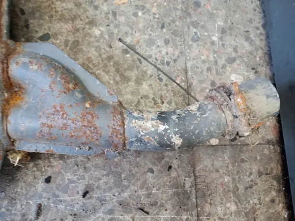OEM 1234910201 Takapään vaimennin Mercedes W123 2.5B image 7