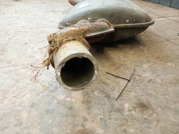 OEM 1234910201 Takapään vaimennin Mercedes W123 2.5B image 8