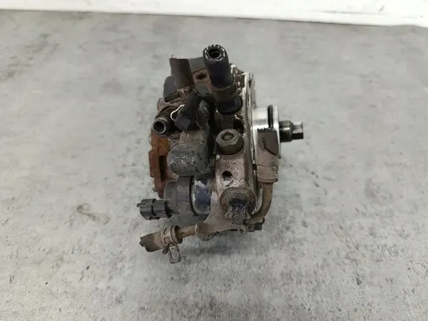 OEM 22100-33010 inspuitpomp voor Toyota Yaris image 3