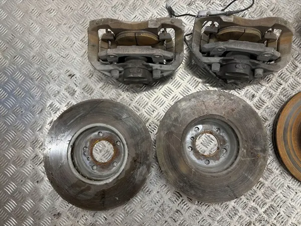 Jeu disques et étriers frein BMW OEM 32345699 image 4