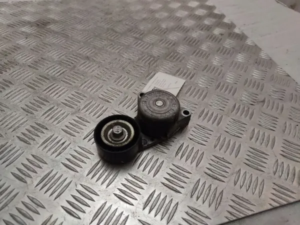 Mercedes-Benz Alternatorriemspanner OEM A2782000570 image 2