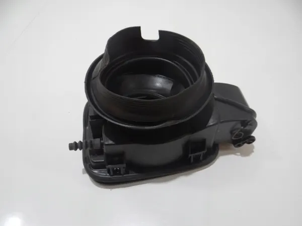 BMW X5 E70 Tankklep OEM 7160631 - Gebruikt image 4