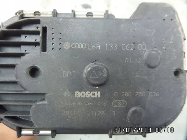 AUDI A3 8L 1.8T Corpo de Borboleta image 4