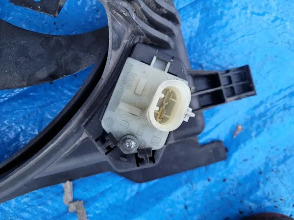 OPEL Corsa E Kylarrubrik 1.2 1.4 13428114 image 4