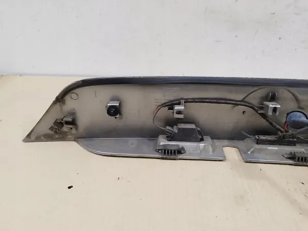 Garniture OEM caméra hayon Nissan Qashqai II J11 image 9